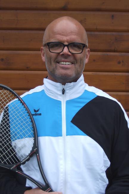 Helmut Ebert